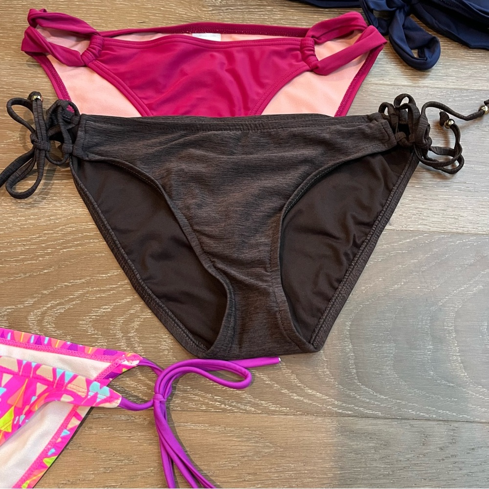 Women’s Colorful Bikini Swimsuit Bundle Set Size M-L - Picture 4 of 12